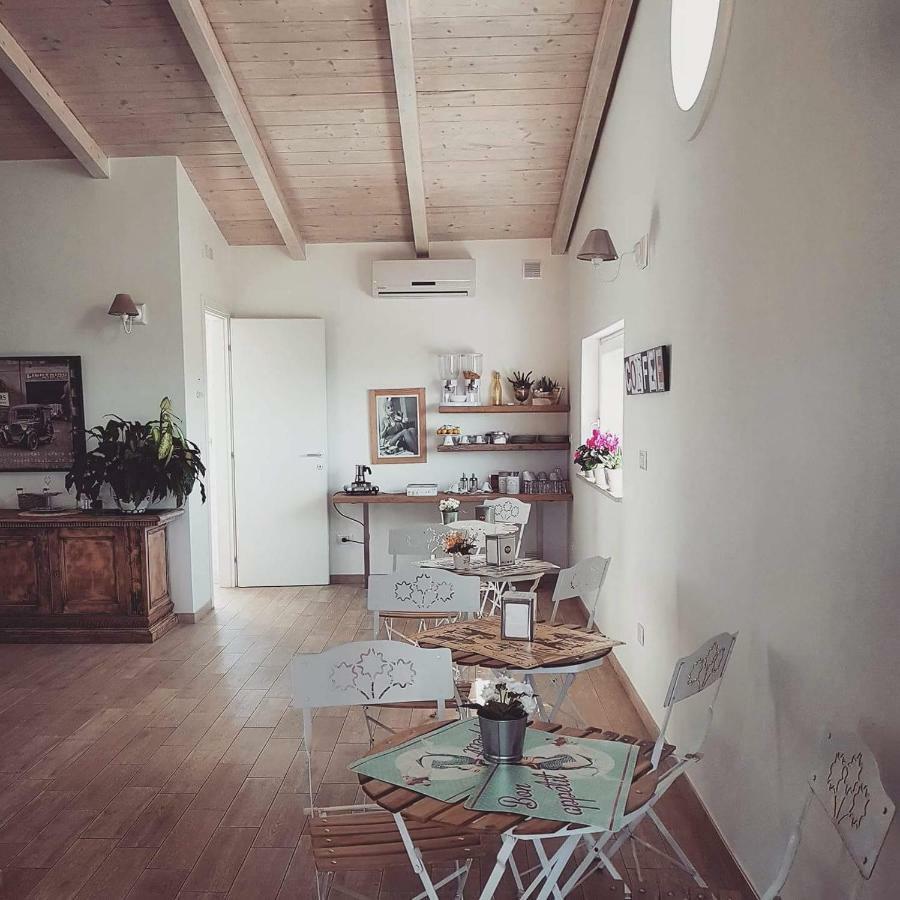 Like At Home B&B Sannicandro di Bari Exterior foto